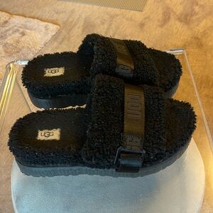 Ugg Fluffita Slide women’s size 7